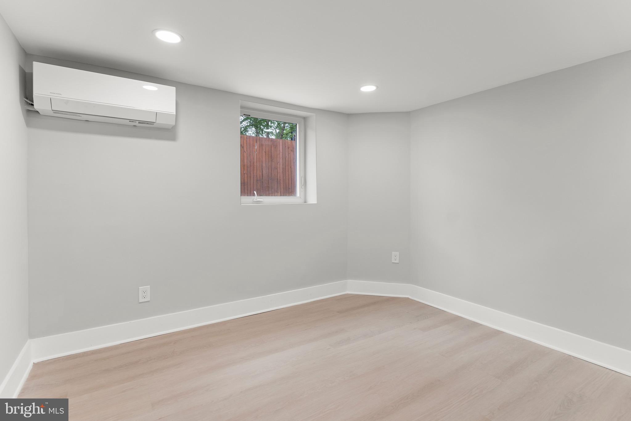 311 Farragut Street NW