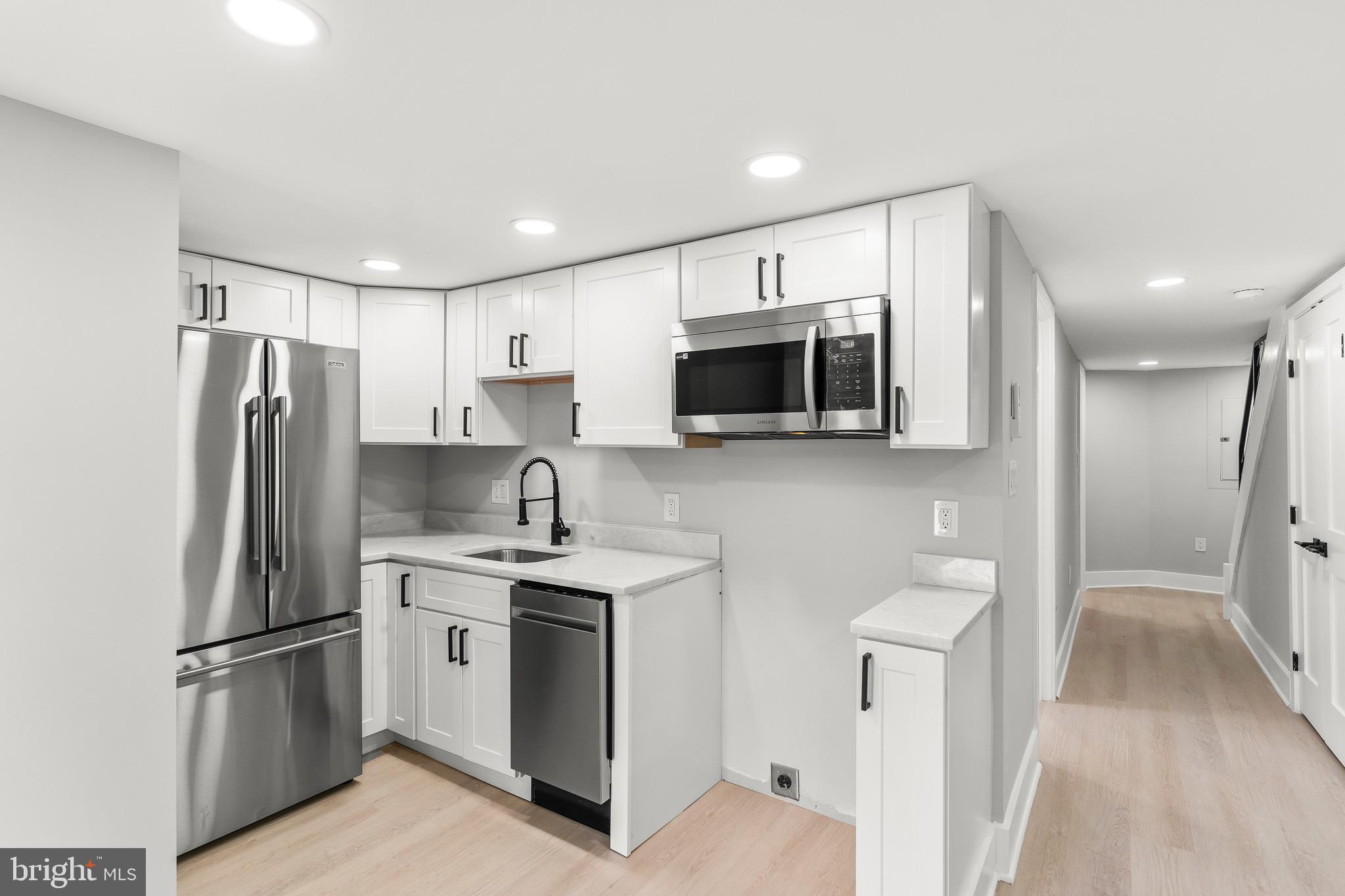 311 Farragut Street NW