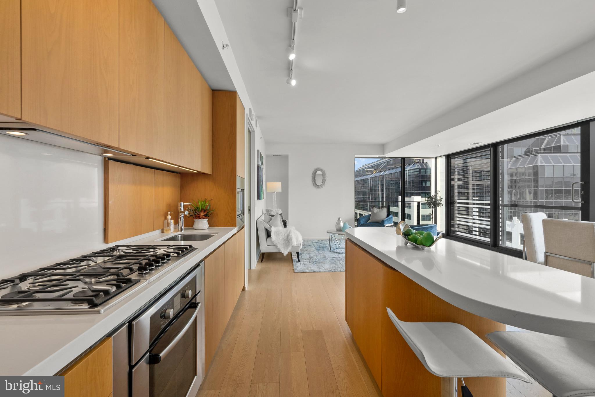 920 I Street NW Unit: 1009