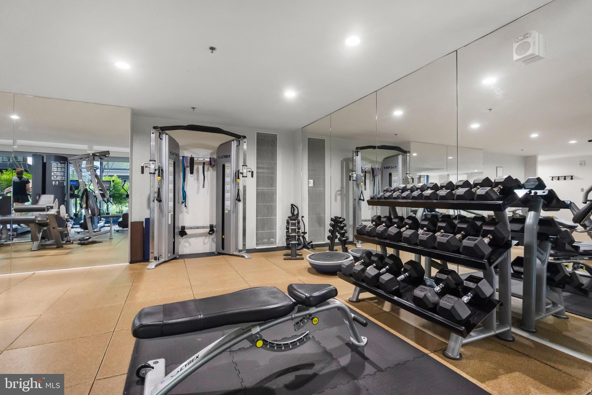 920 I Street NW Unit: 1009