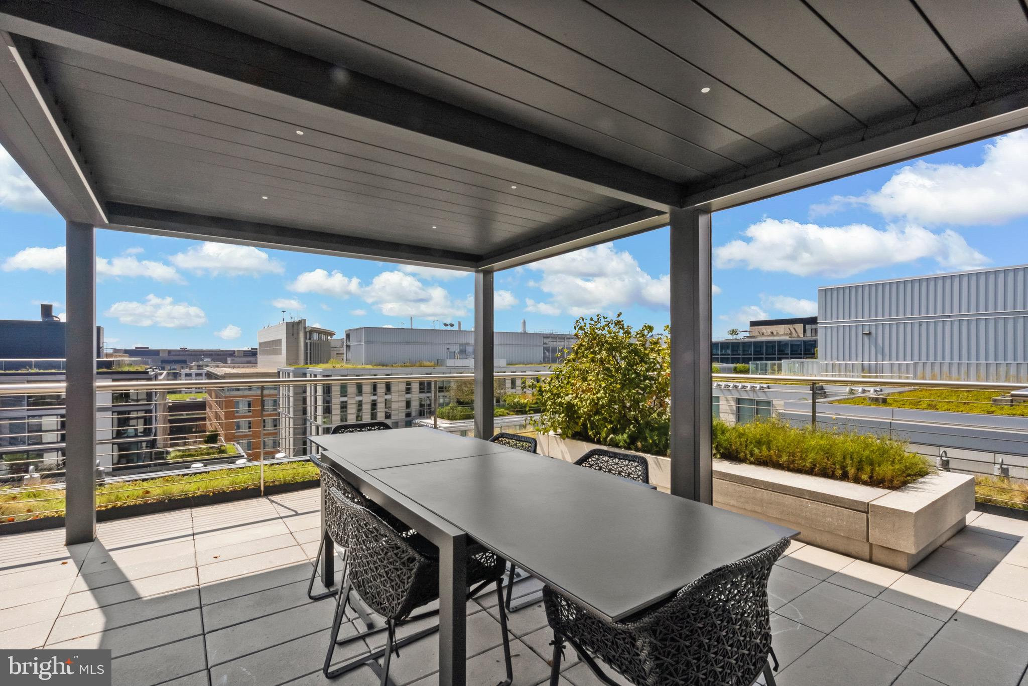 920 I Street NW Unit: 1009