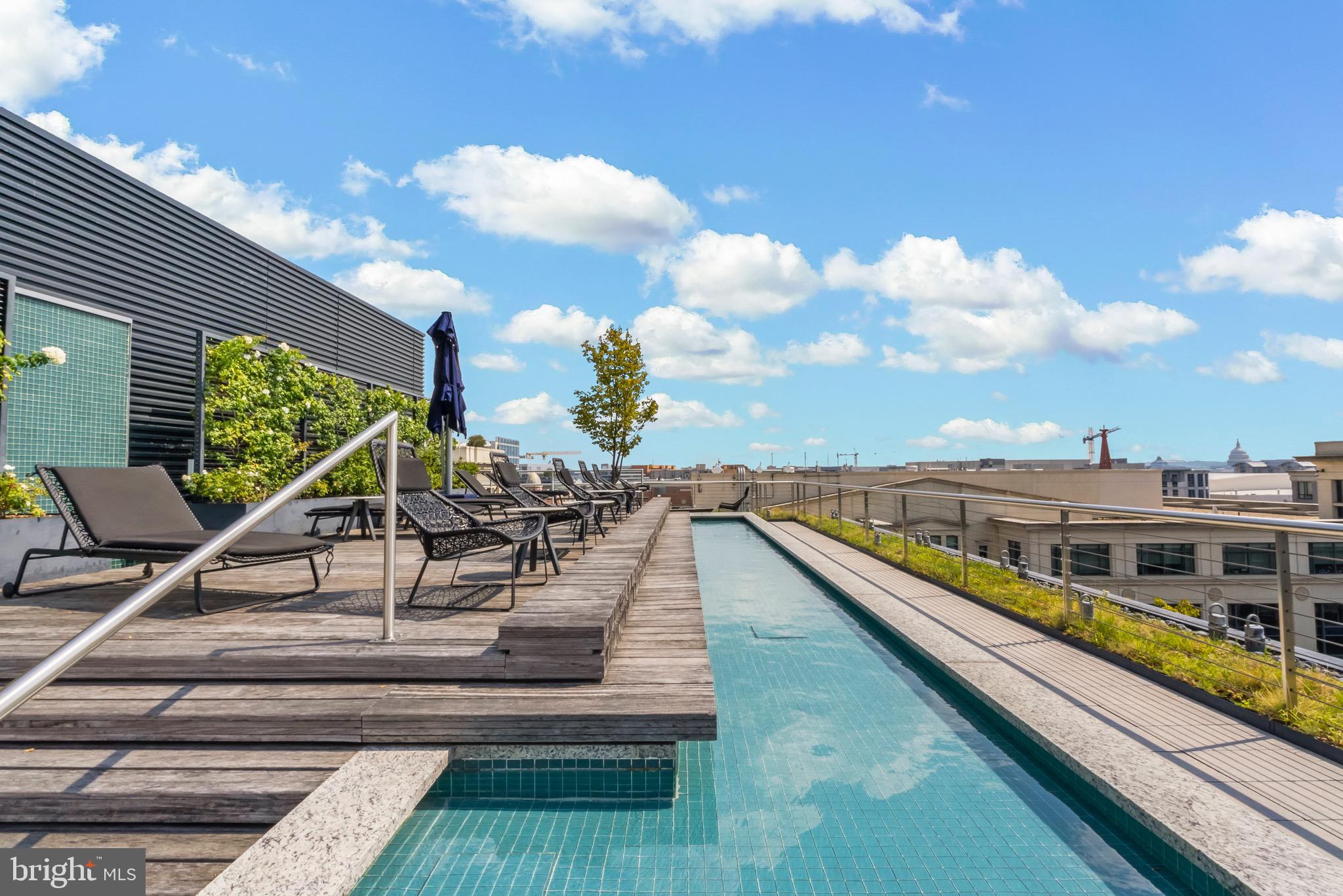 920 I Street NW Unit: 1009