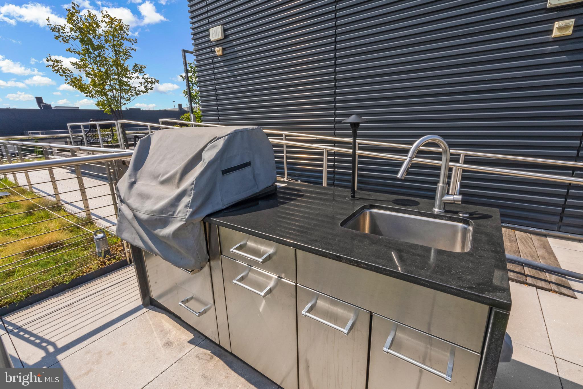920 I Street NW Unit: 1009