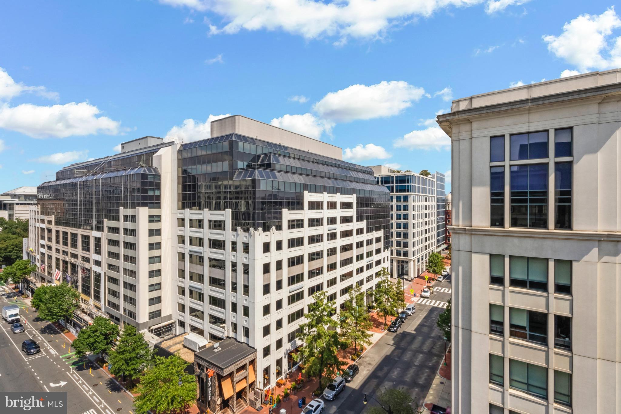 920 I Street NW Unit: 1009