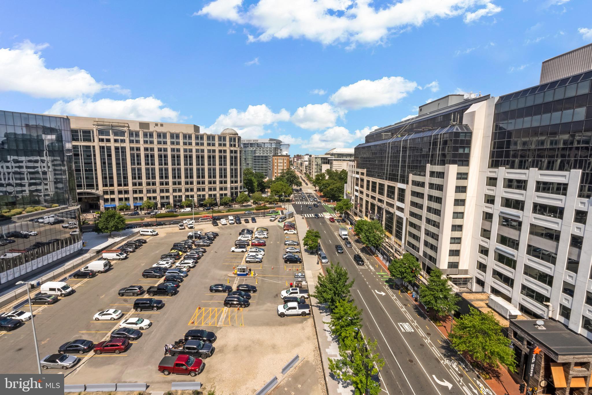 920 I Street NW Unit: 1009
