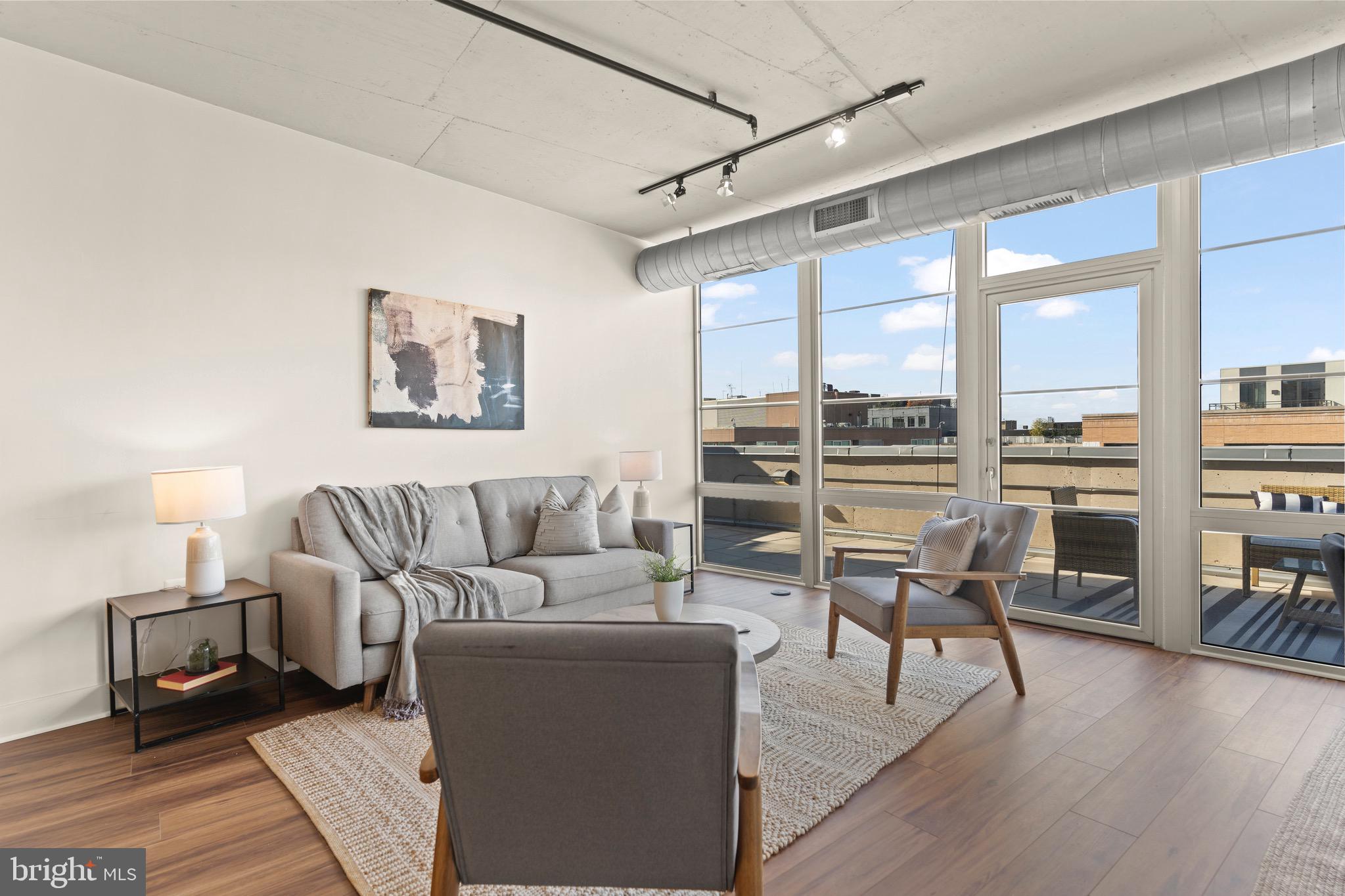 2125 14th St NW #804