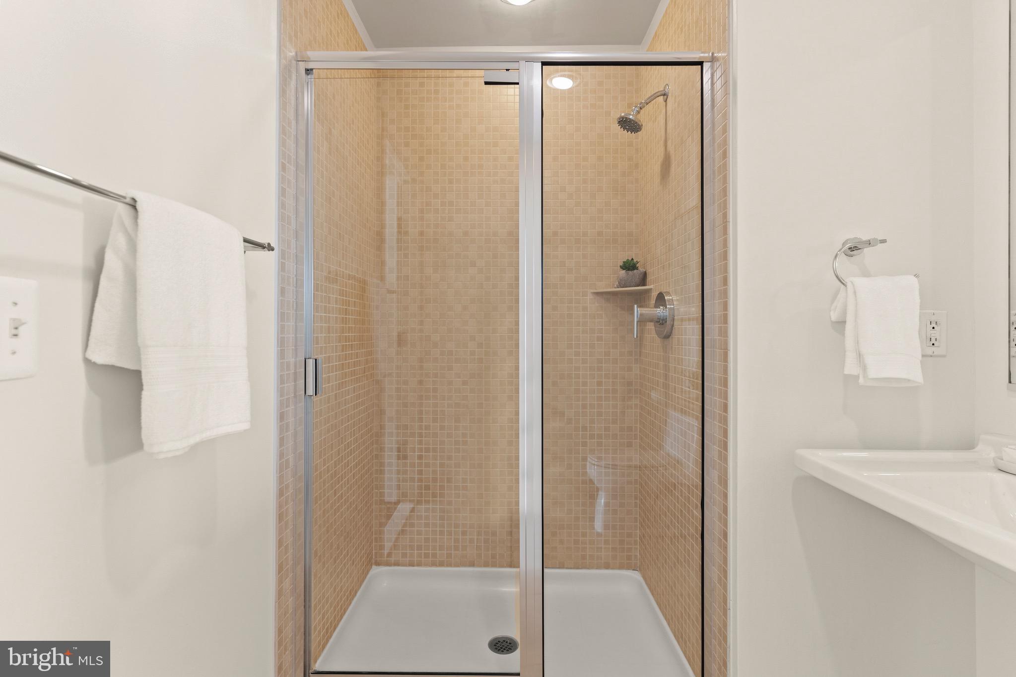 2125 14th St NW #804