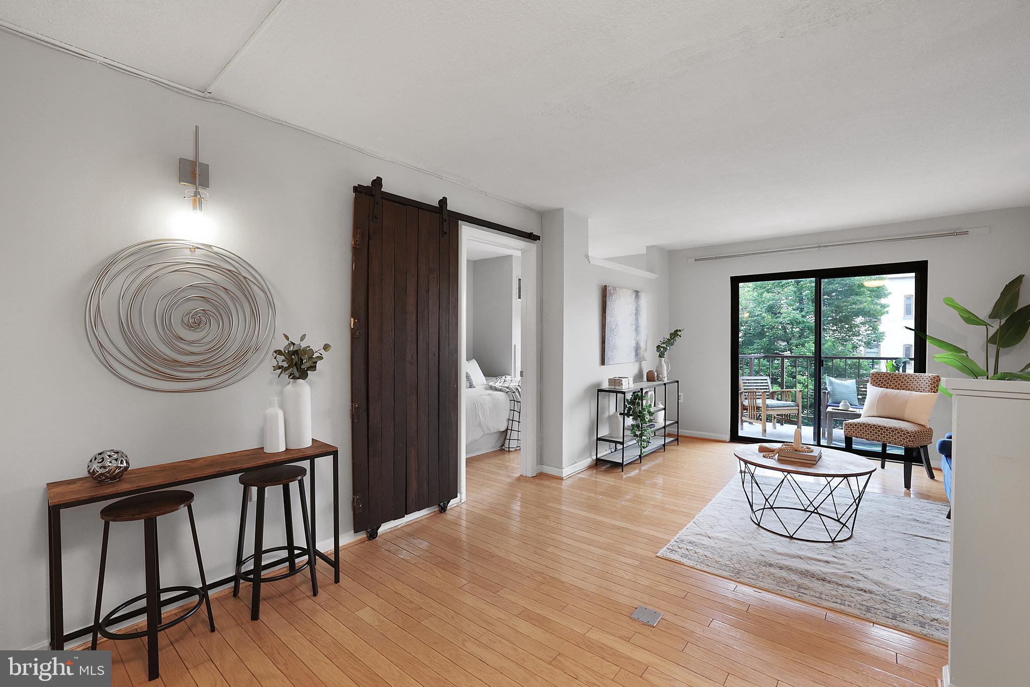 1718 P St NW #612