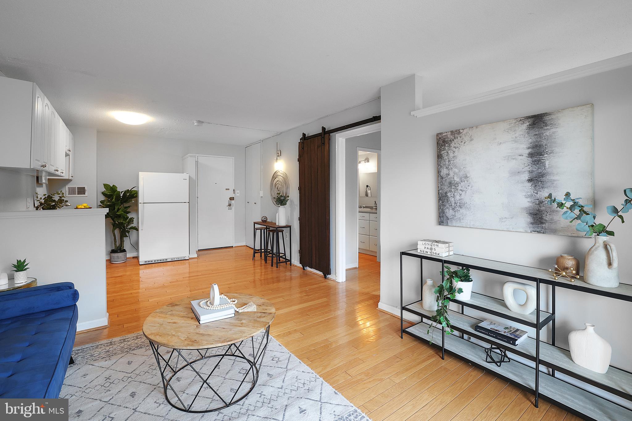 1718 P St NW #612