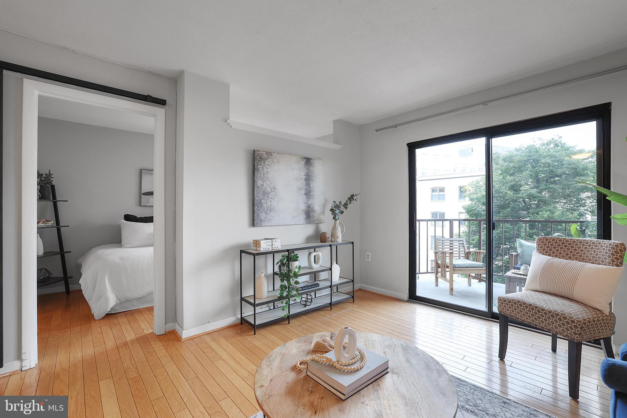 1718 P St NW #612