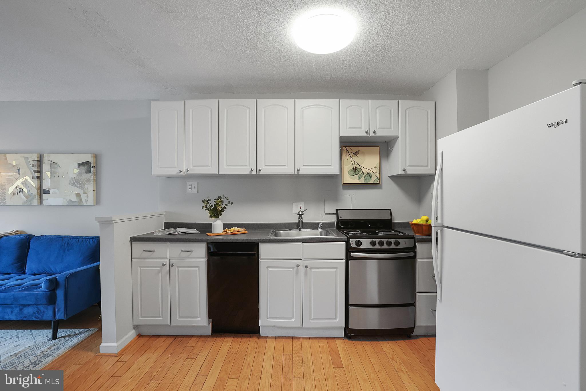 1718 P St NW #612