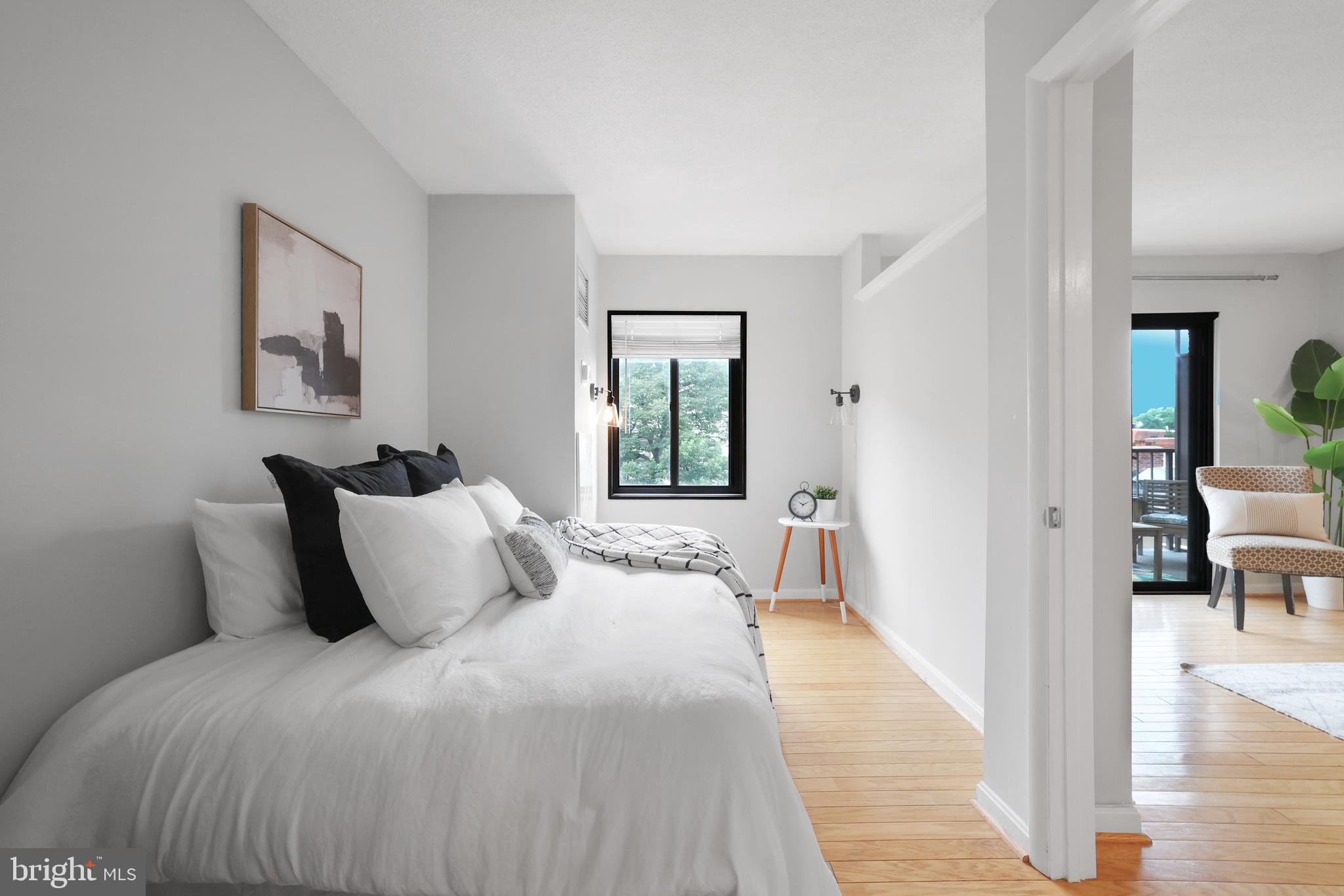 1718 P St NW #612