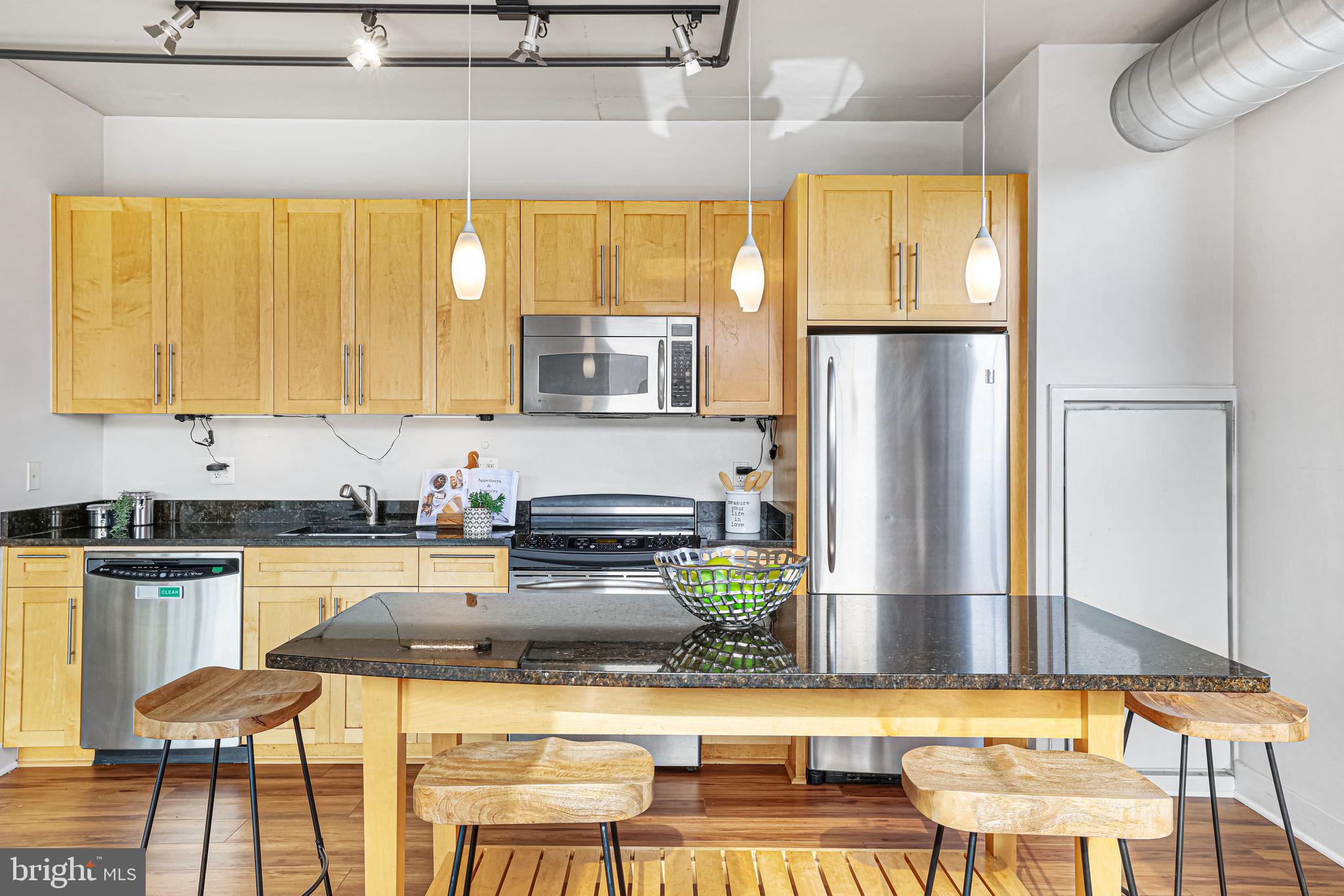 2125 14th St NW #515