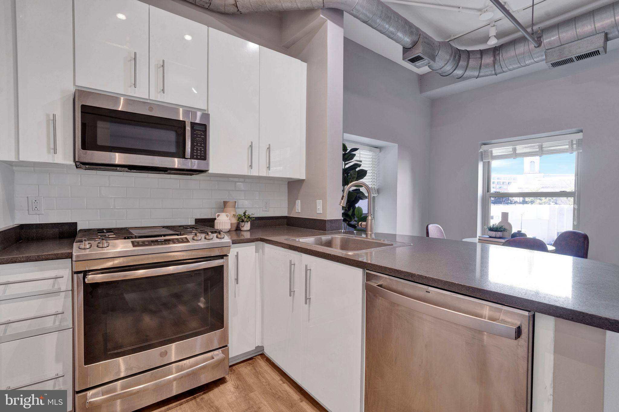 1300 N N St NW #306