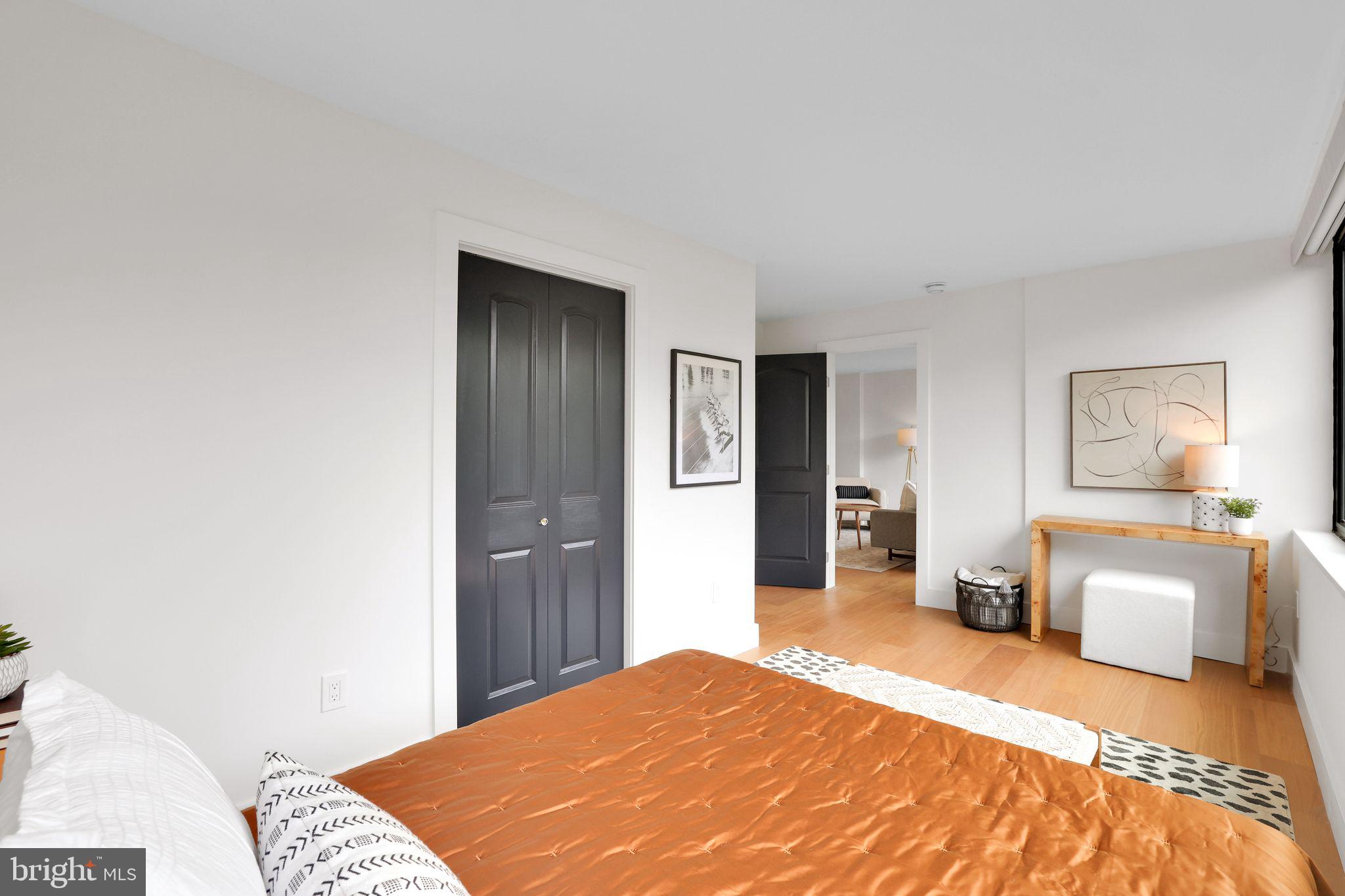 2030 F St NW #304