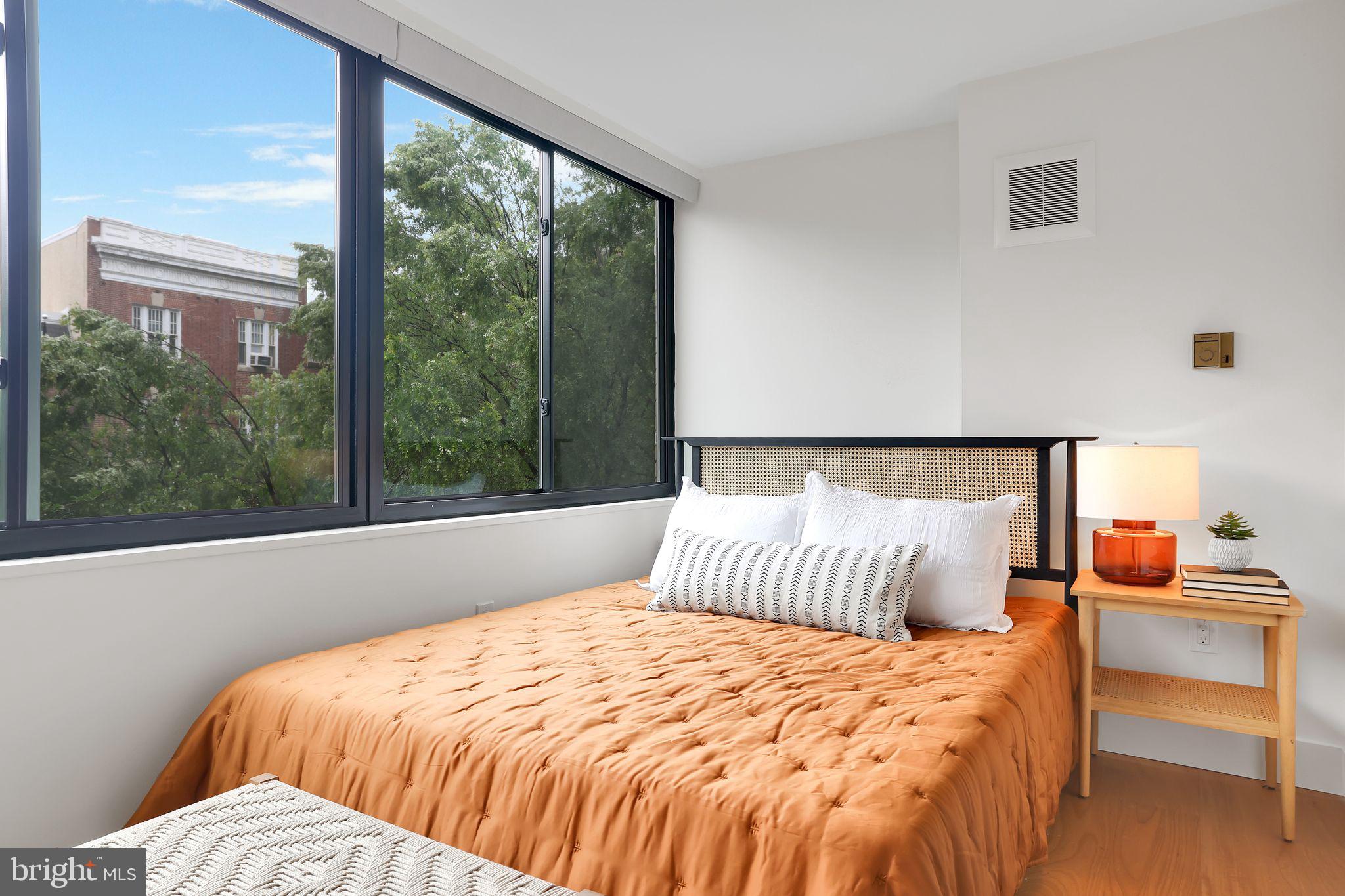 2030 F St NW #304