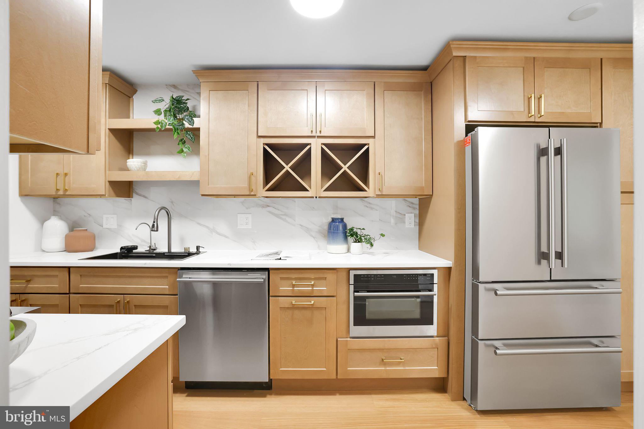 2030 F St NW #304
