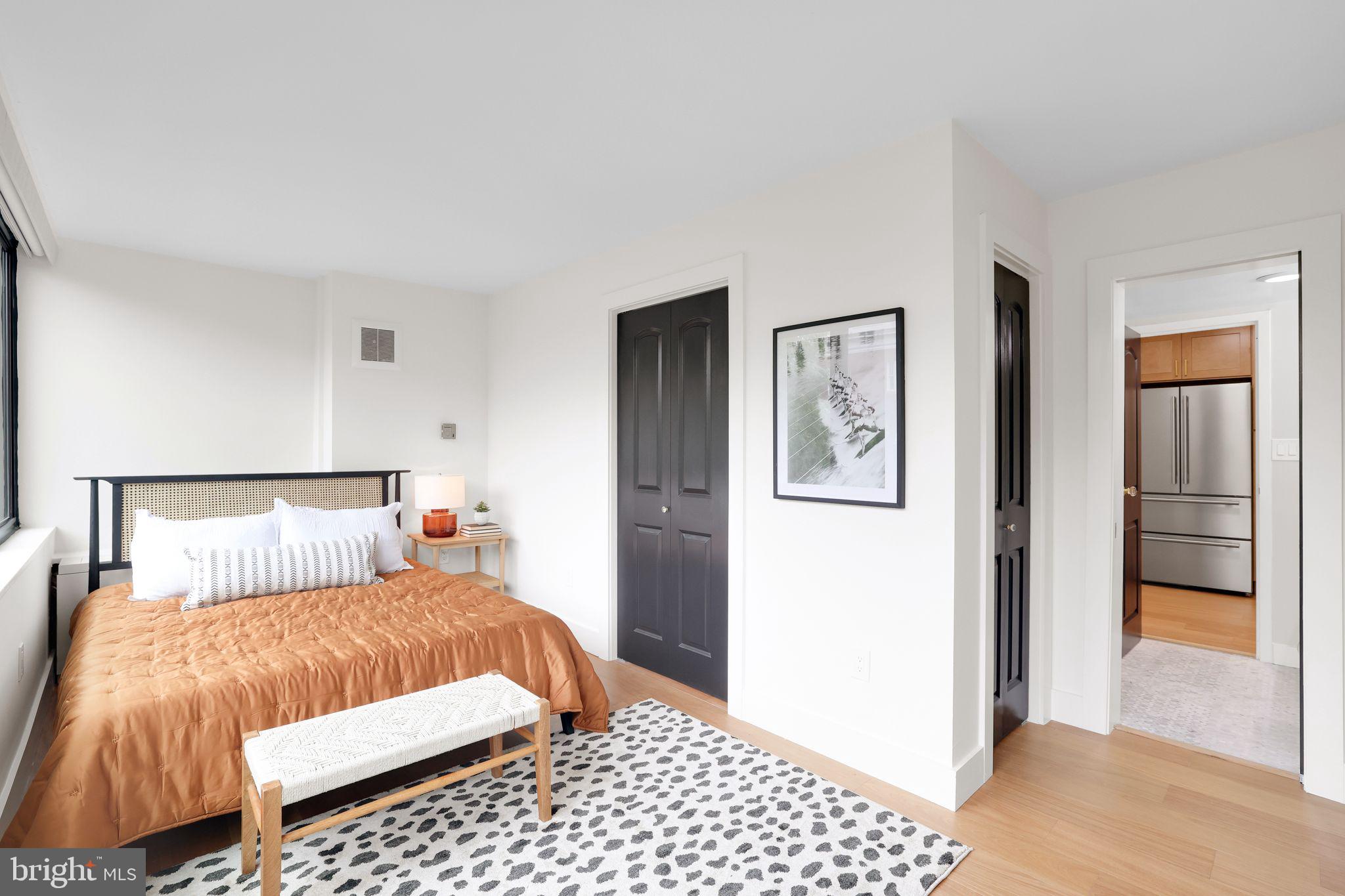 2030 F St NW #304