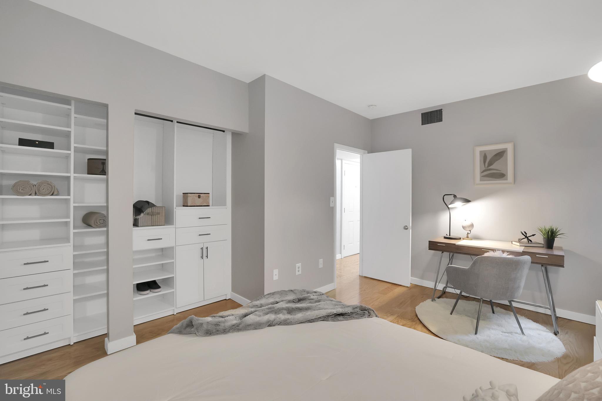 1701 16th St NW #330