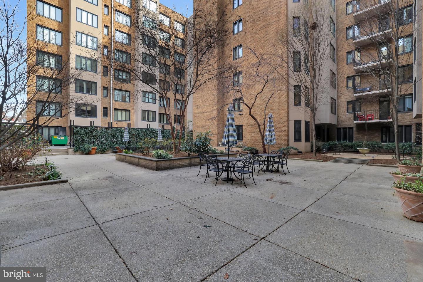 1701 16th St NW #330
