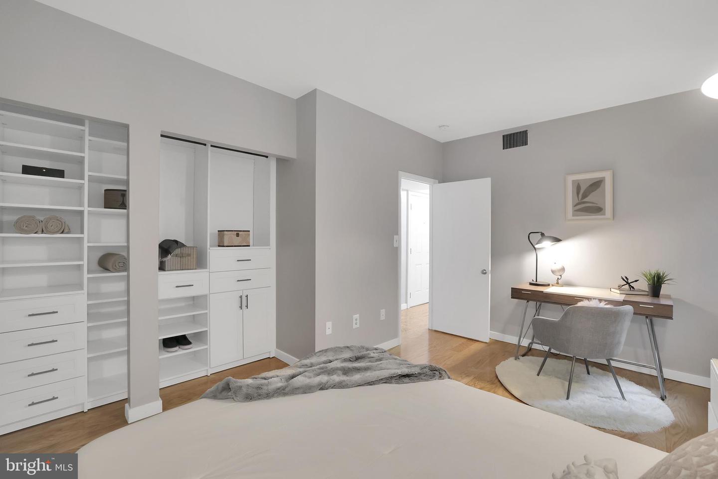 1701 16th St NW #330