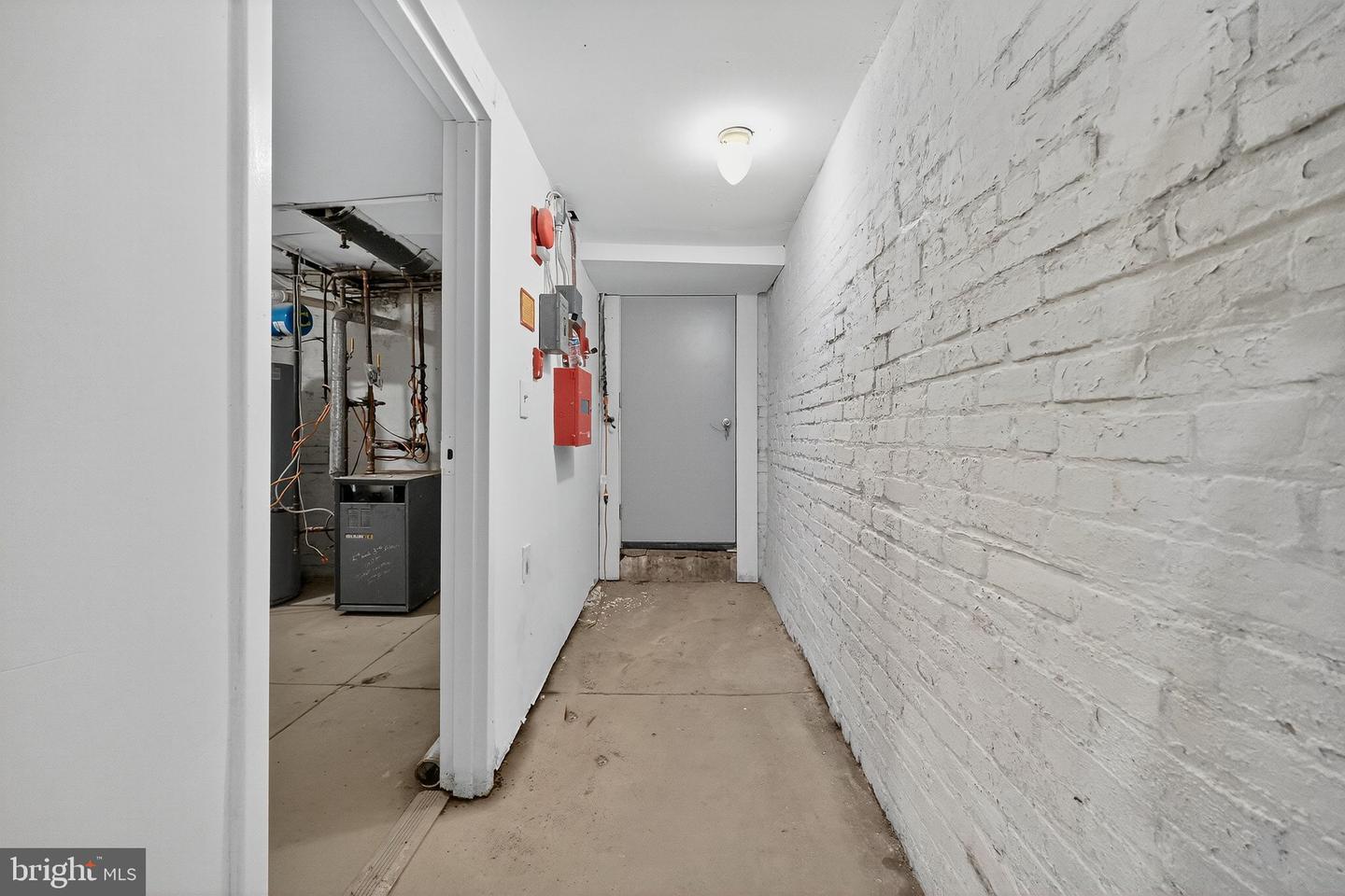 1664 Park Rd NW