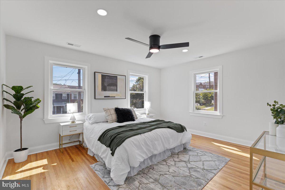 408 PEABODY STREET NE