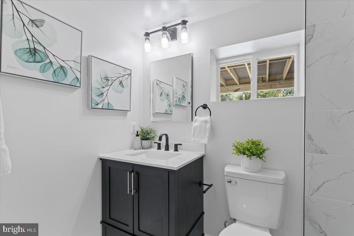 408 PEABODY STREET NE