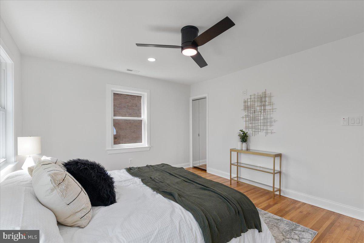 408 PEABODY STREET NE