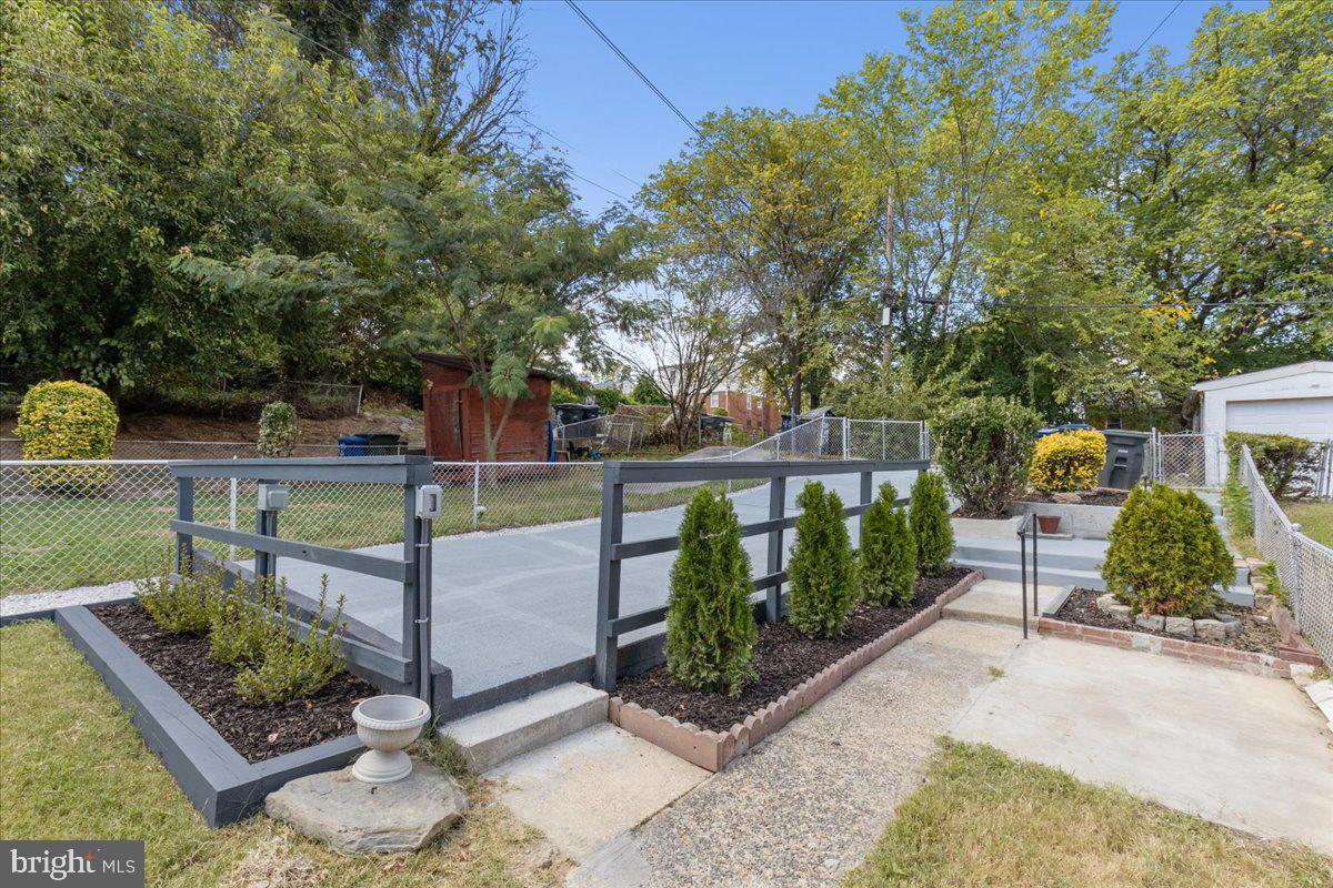 408 PEABODY STREET NE