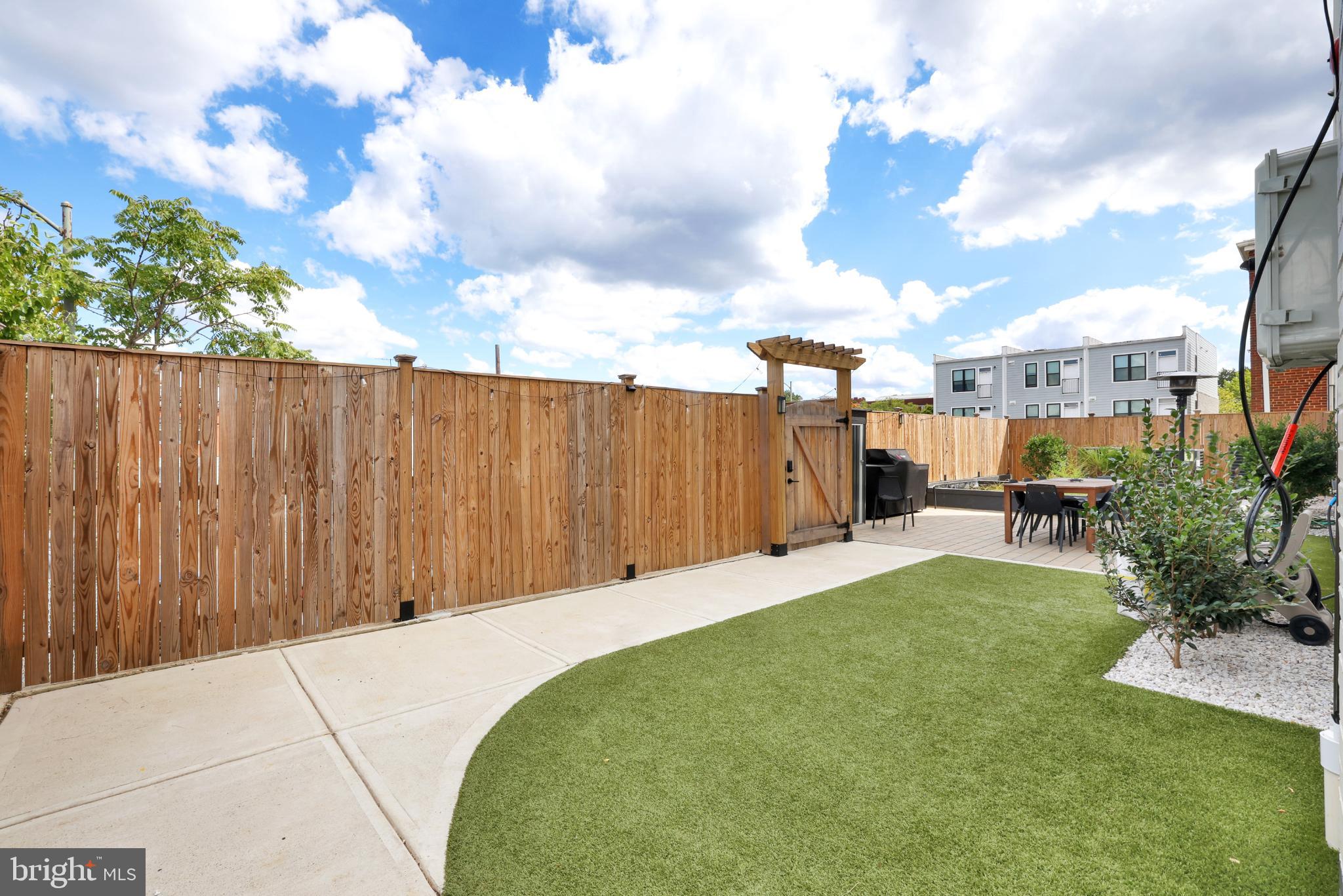 217 16TH STREET NE 7