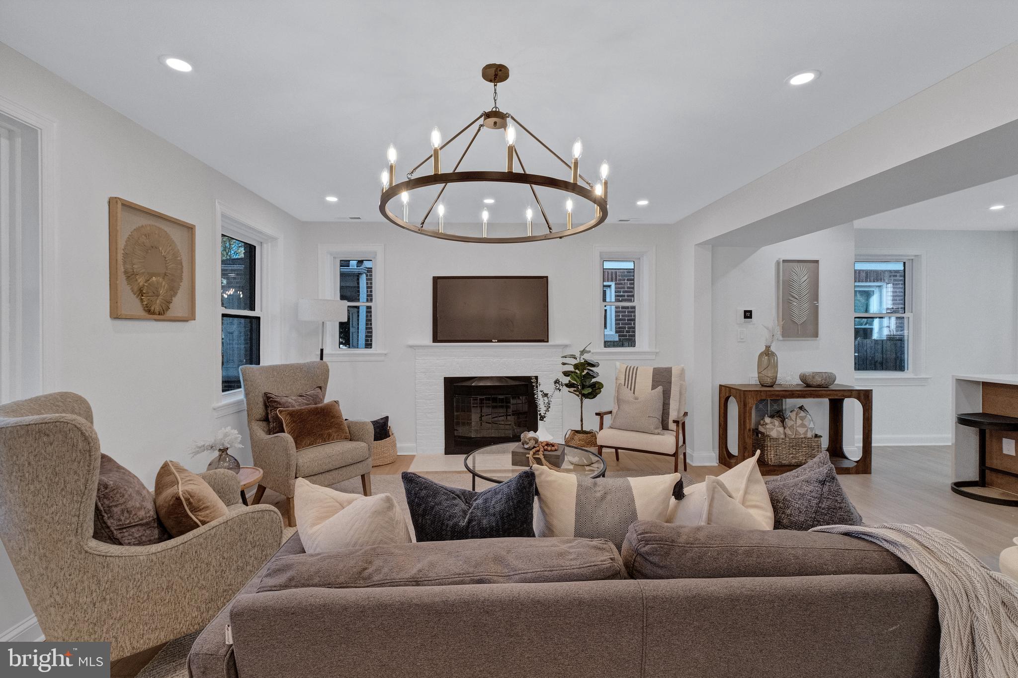 5520 NORTH CAPITOL STREET NW