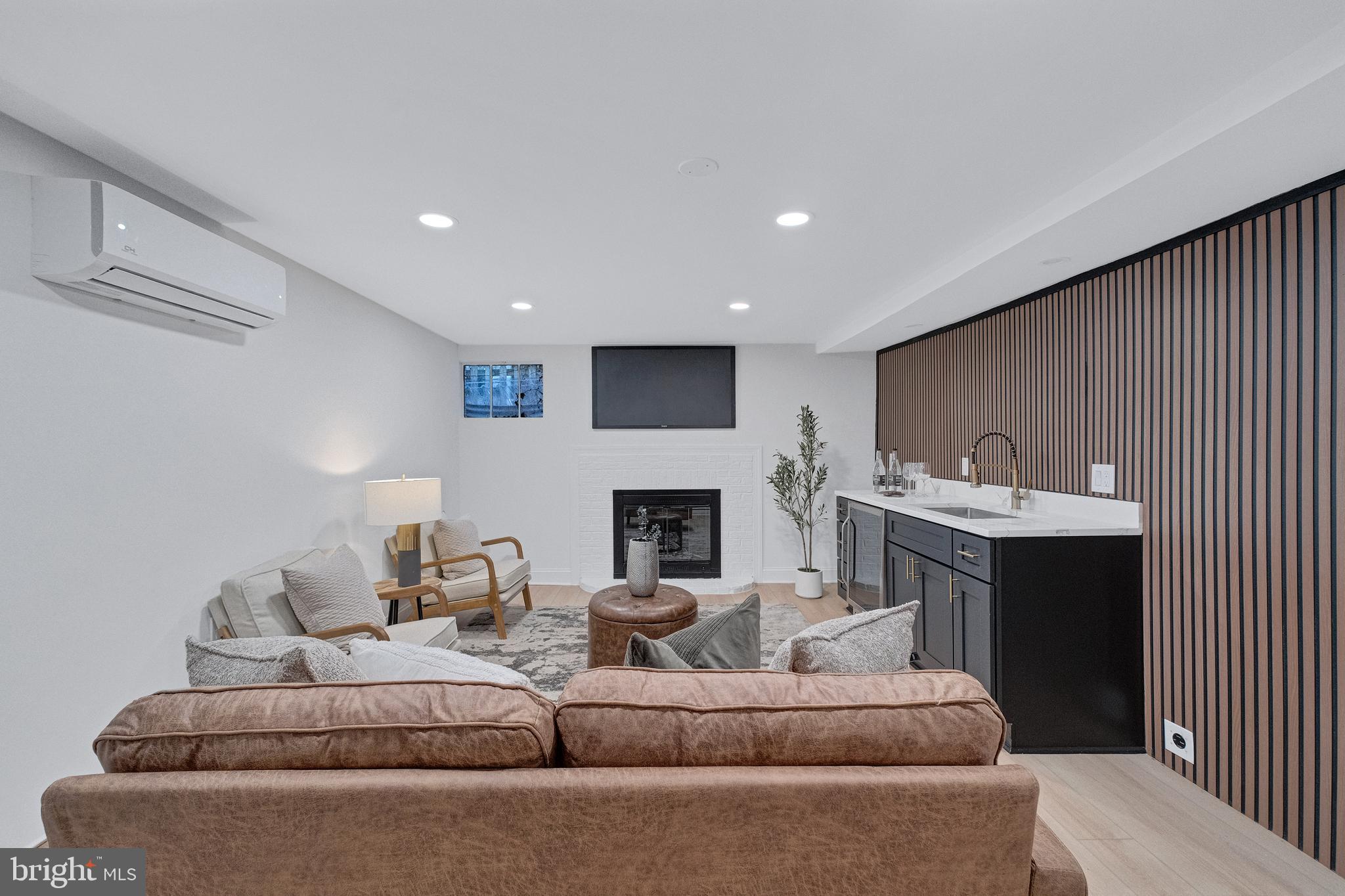 5520 NORTH CAPITOL STREET NW
