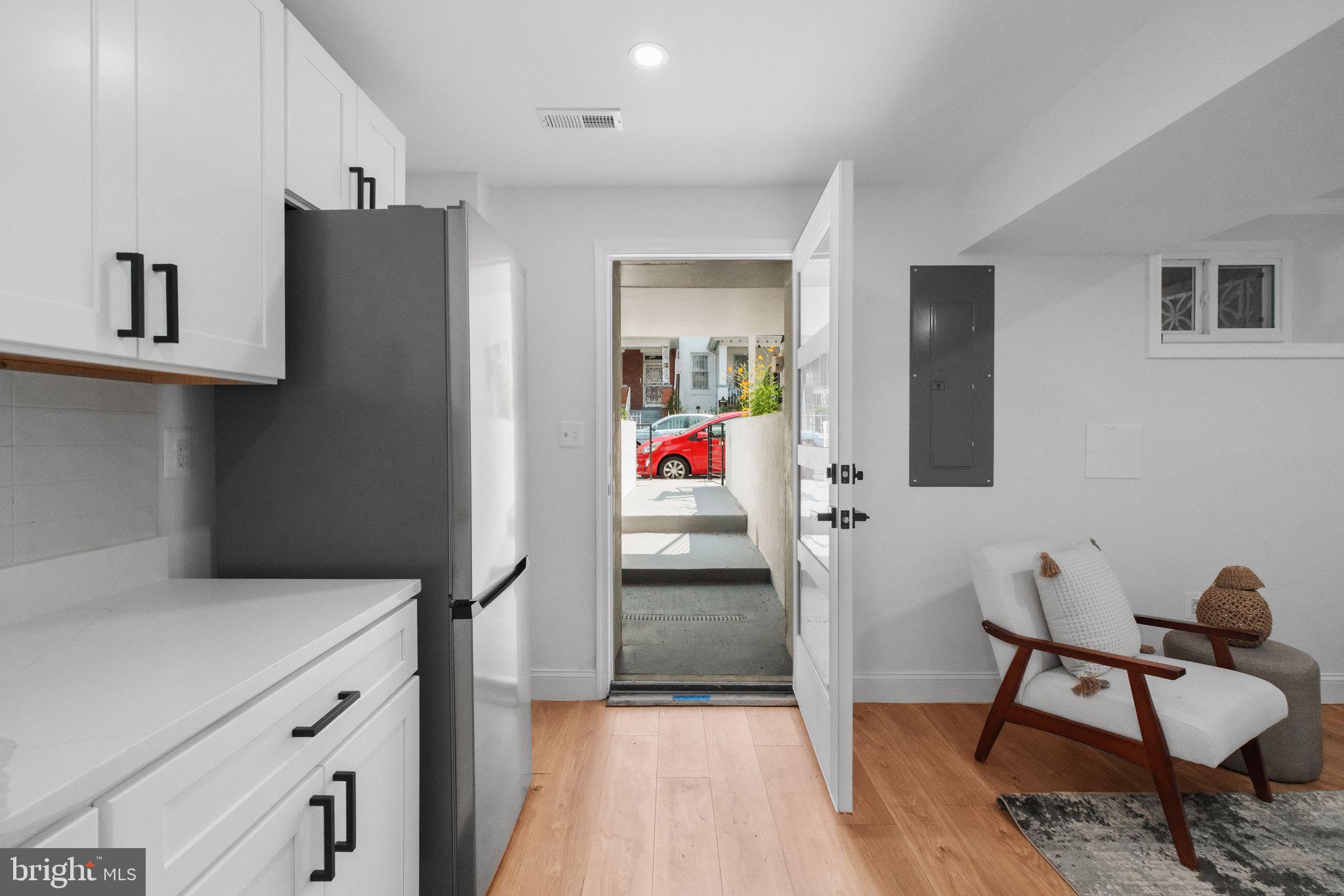 1417 MERIDIAN PLACE NW