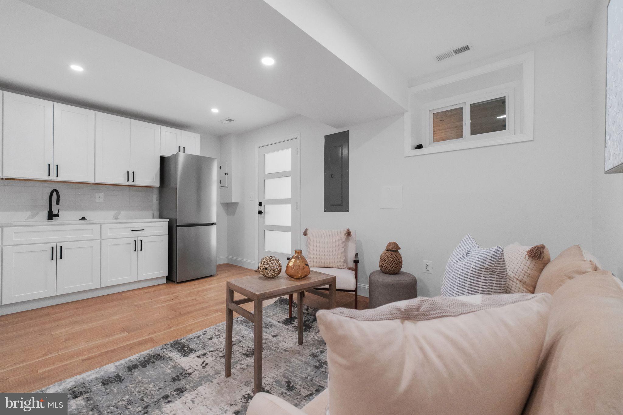 1417 MERIDIAN PLACE NW