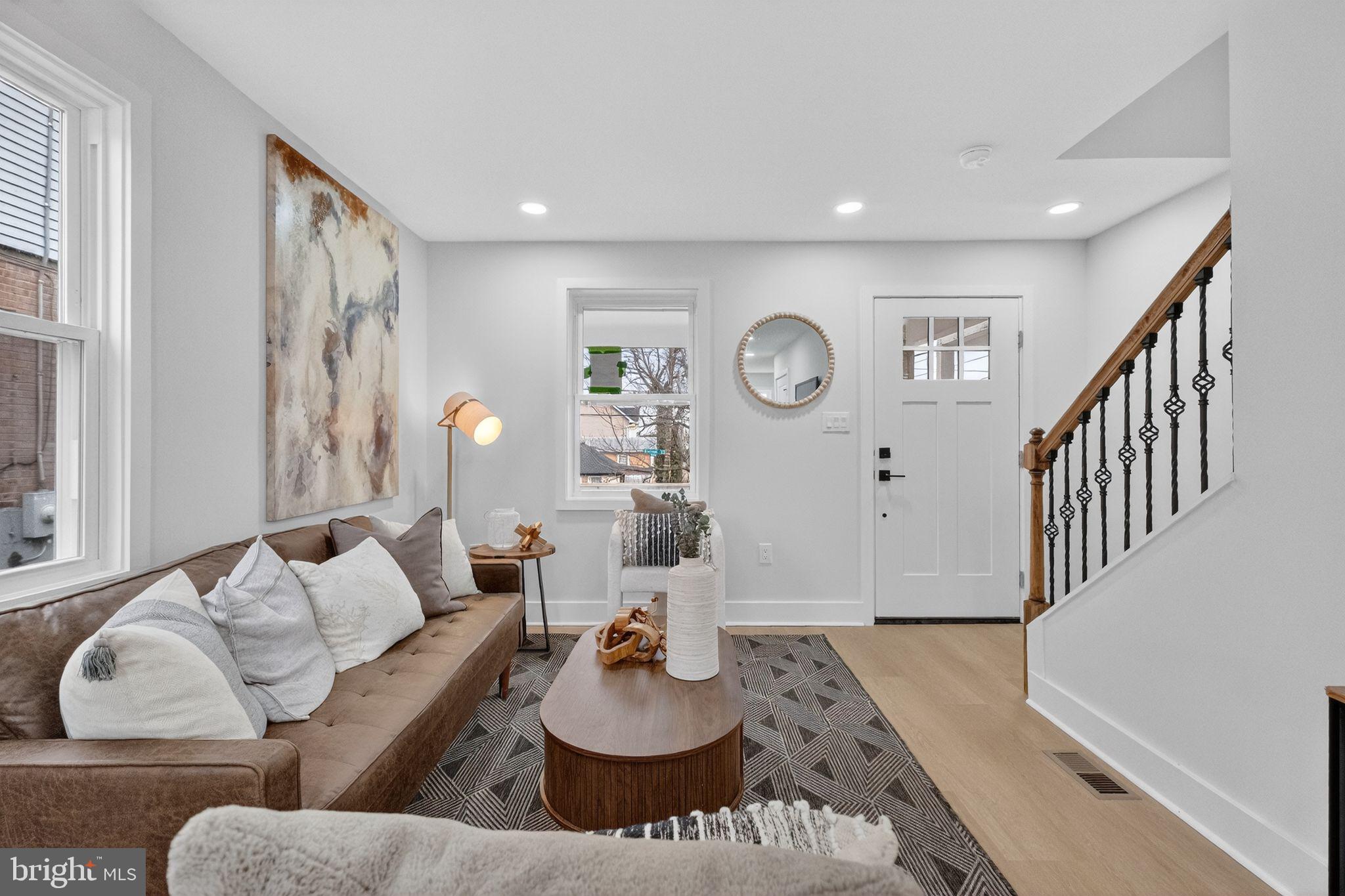 840 DIVISION AVENUE NE