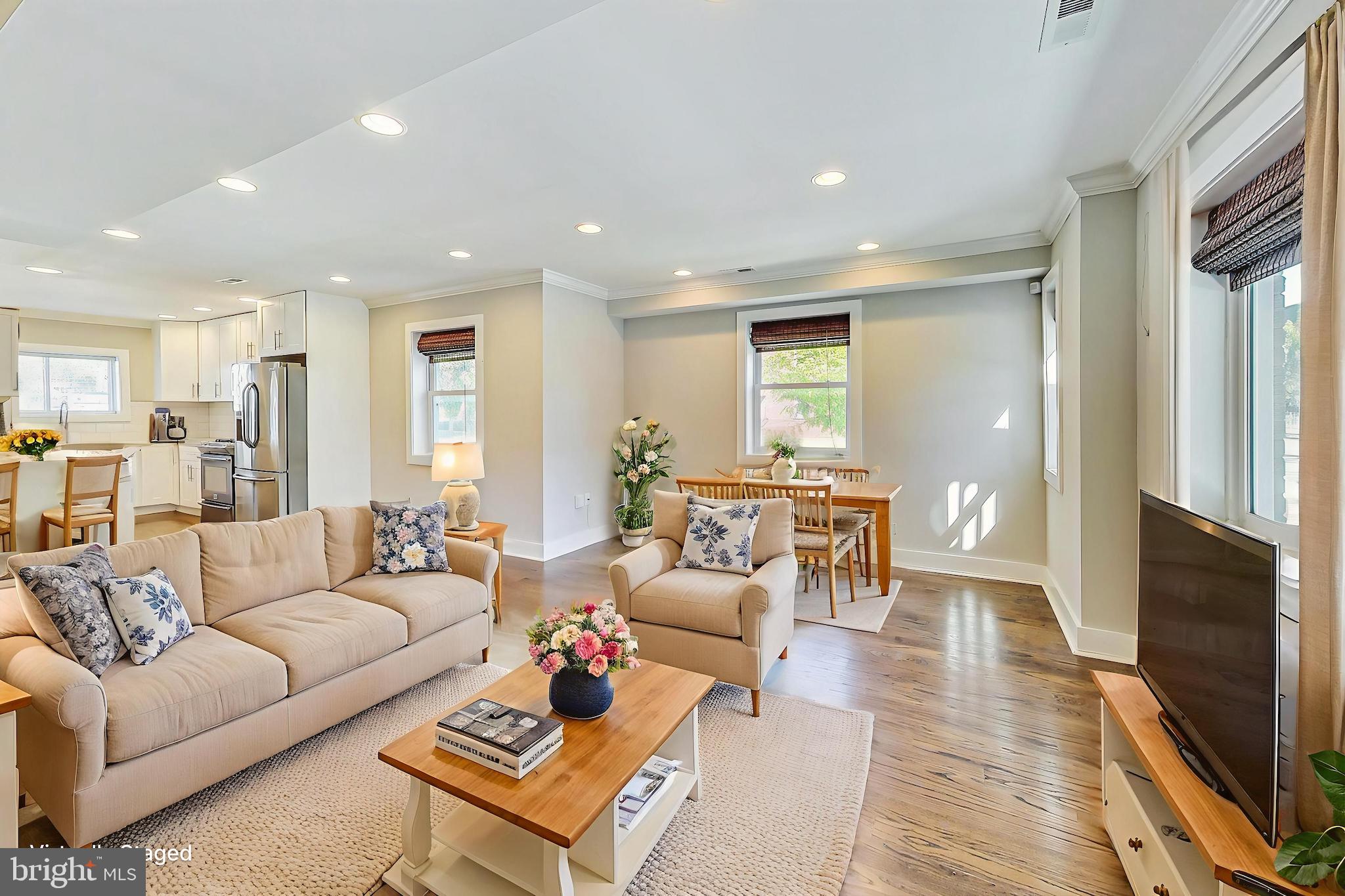 1330 STAPLES STREET NE