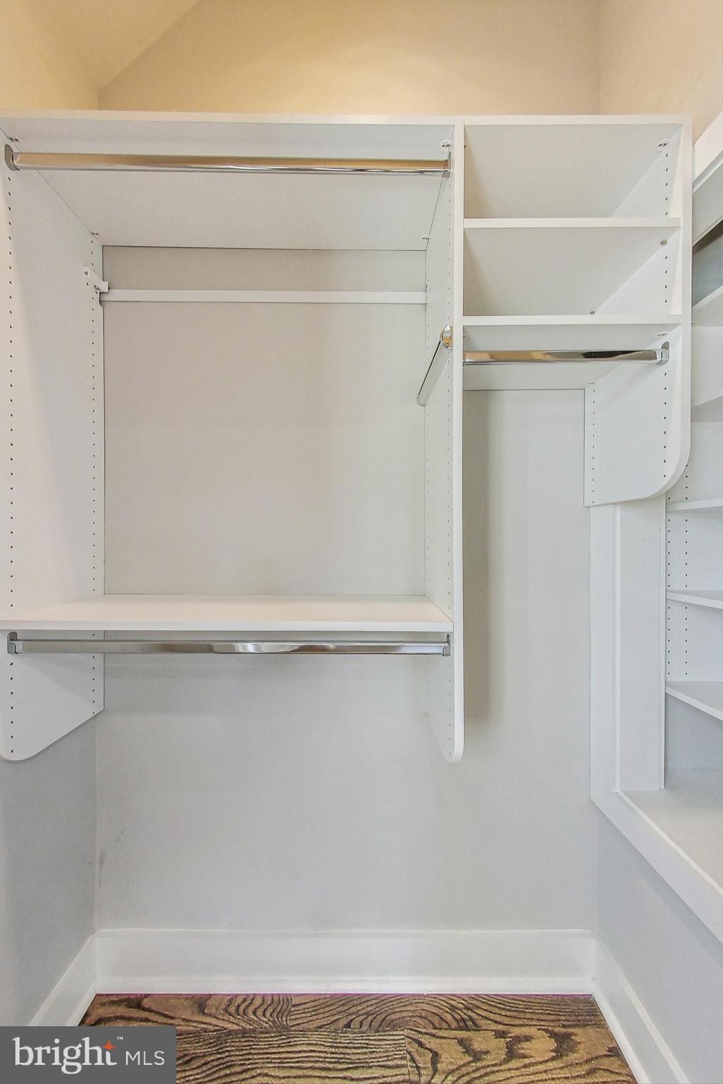 1330 STAPLES STREET NE