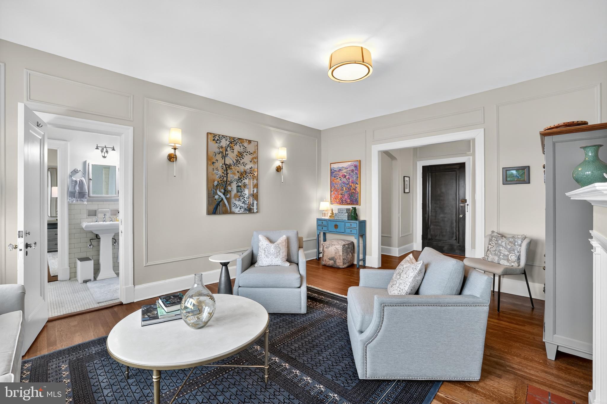 1661 CRESCENT PLACE NW