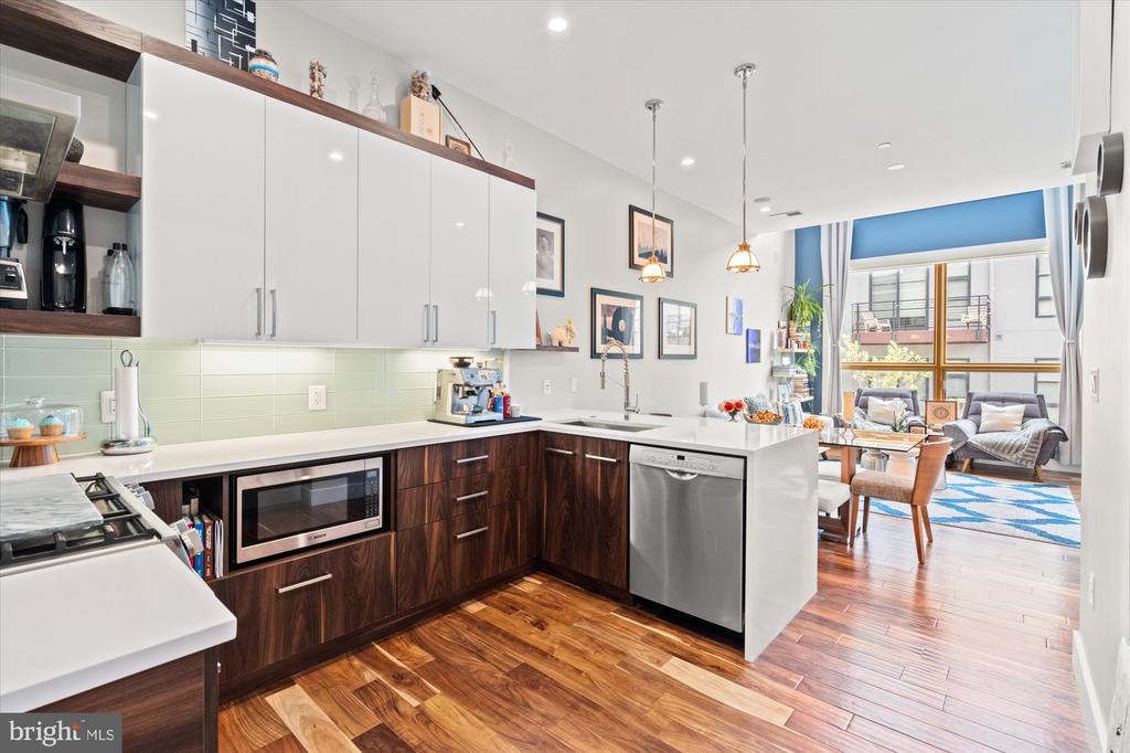 1337 K STREET SE Unit: PENTHOUSE 2