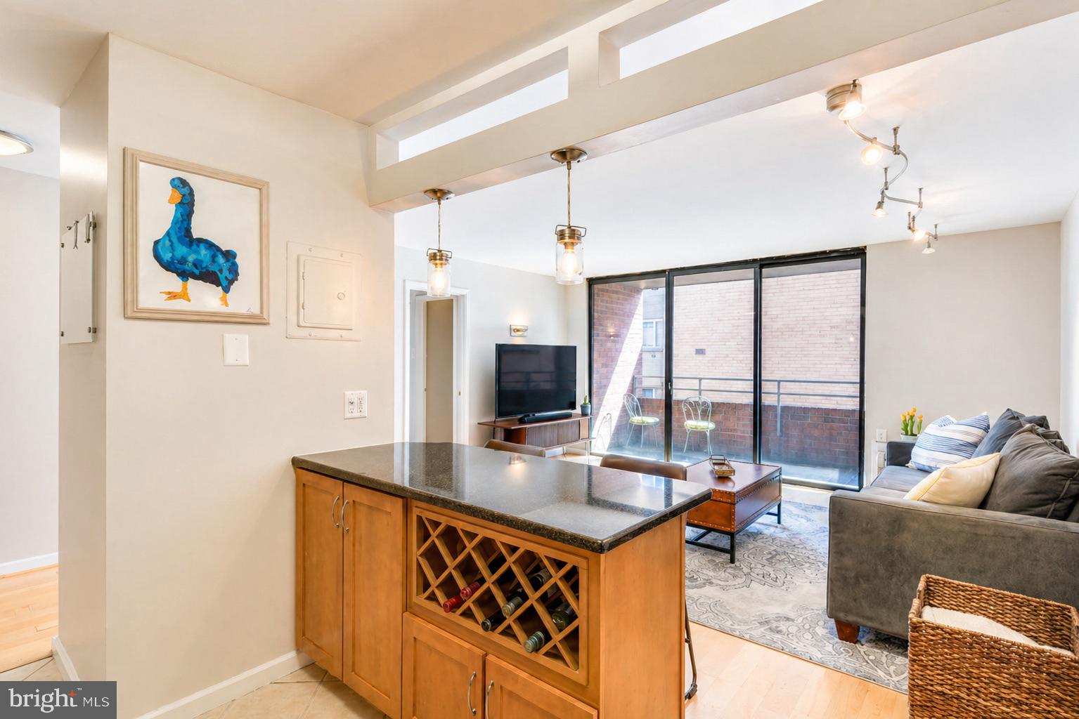 2141 P STREET NW 901