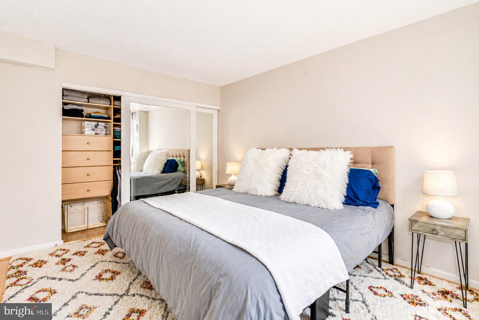 2141 P STREET NW 901