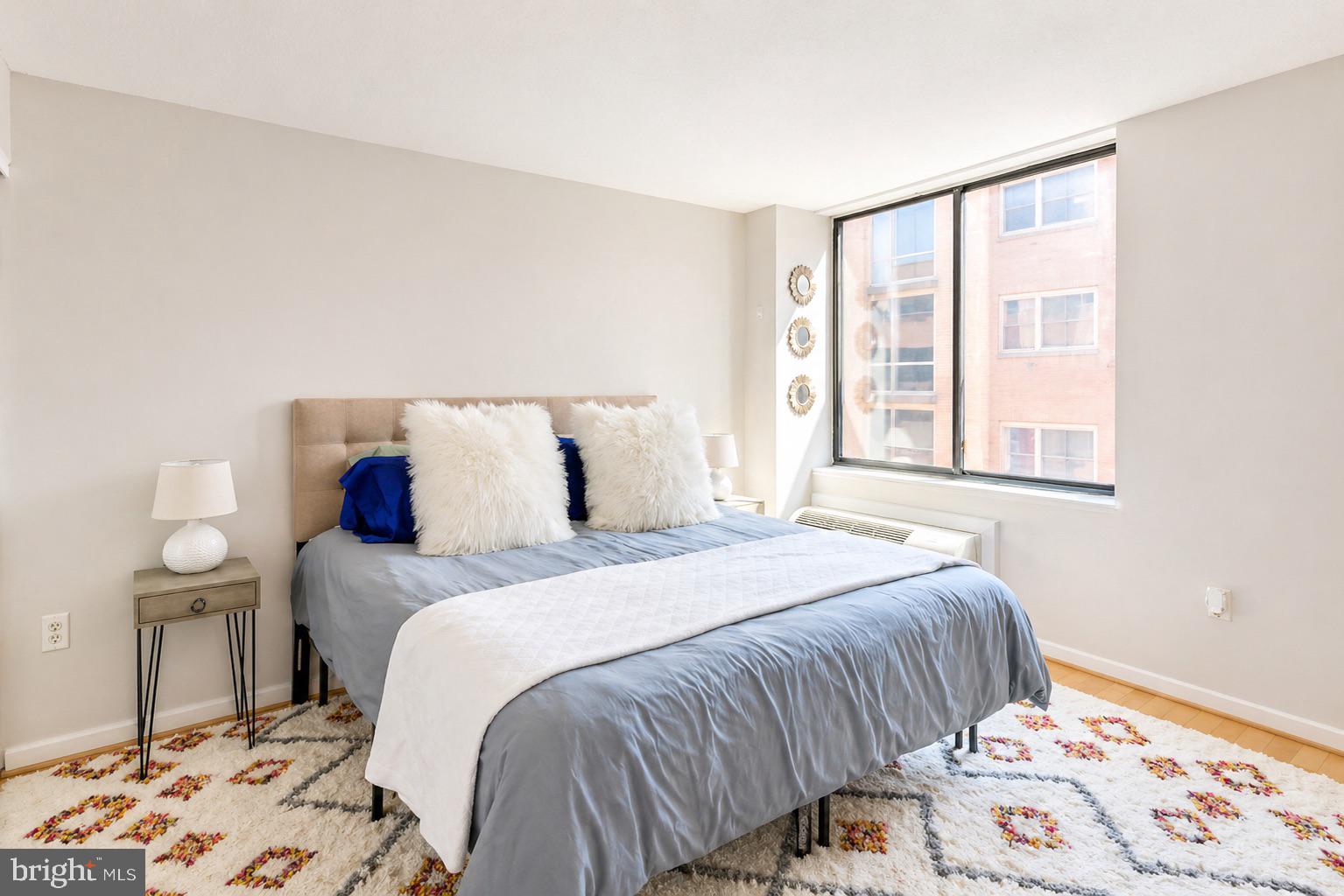 2141 P STREET NW 901