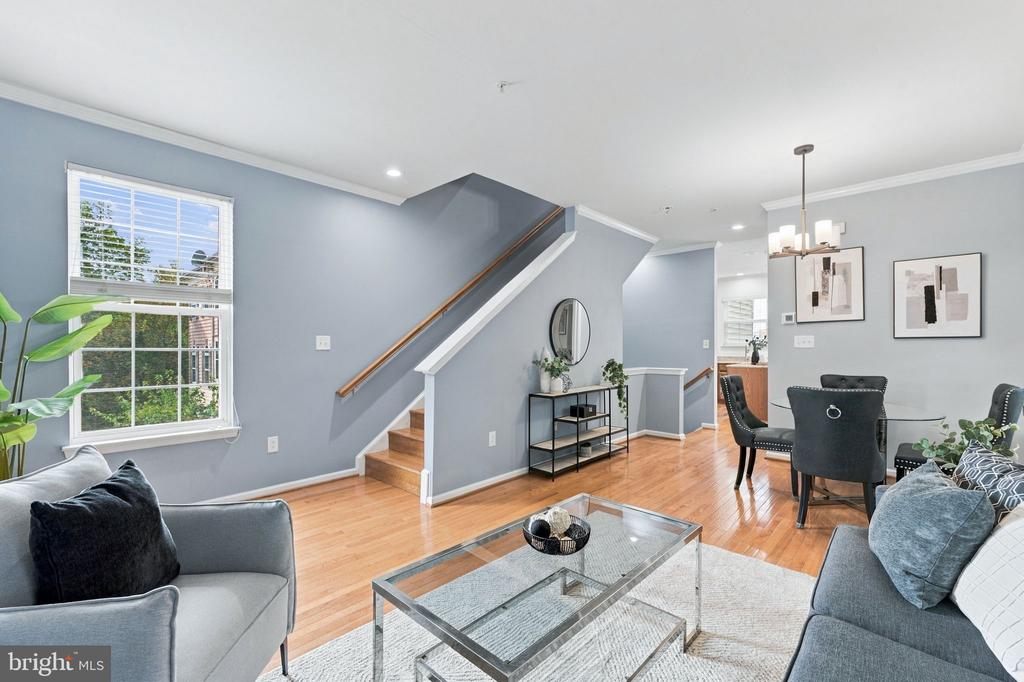 71 DANBURY STREET SW
