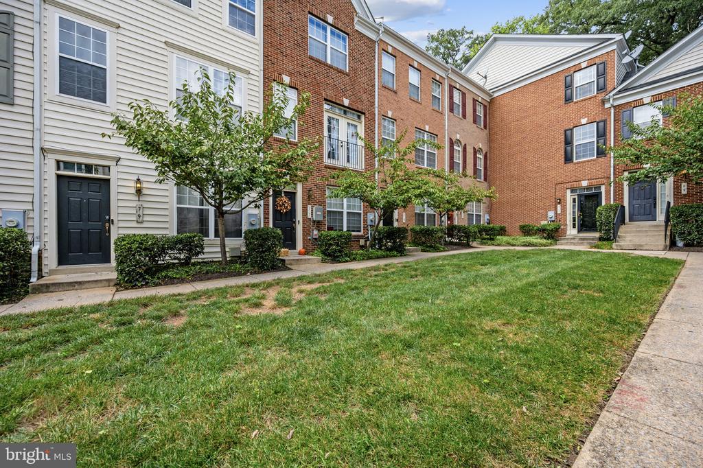 71 DANBURY STREET SW