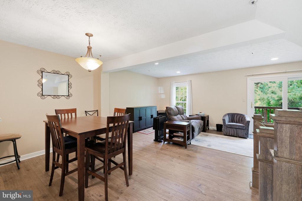 124 FOXCHASE DRIVE