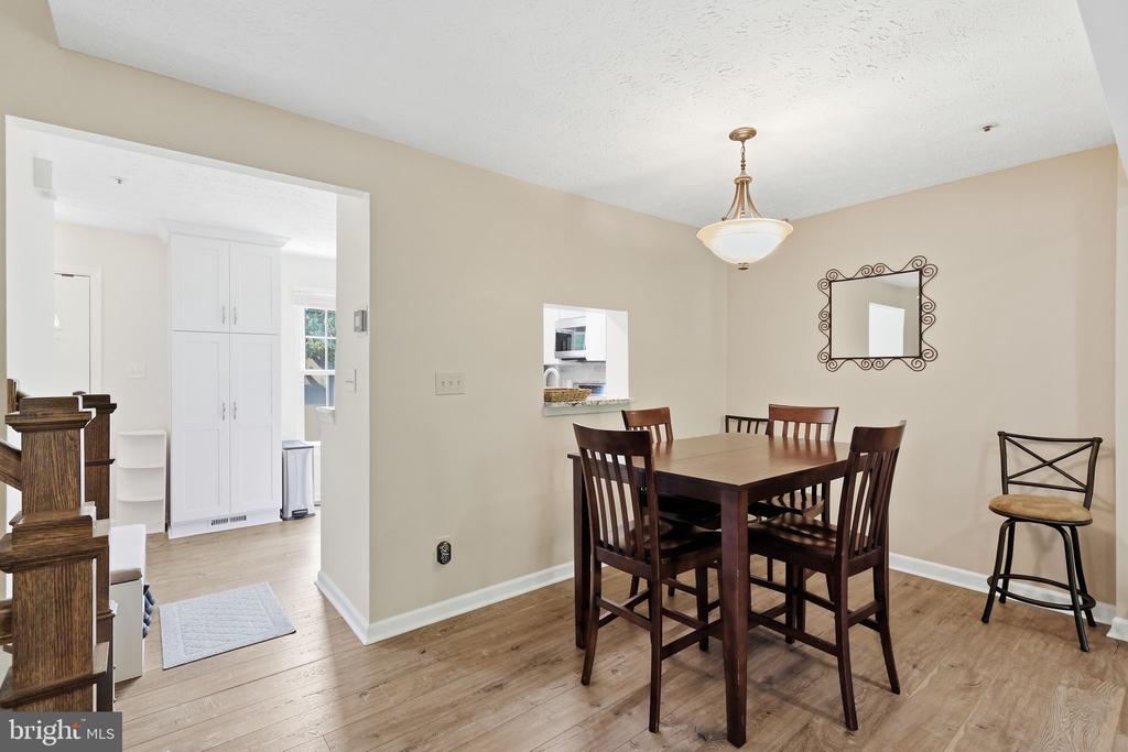 124 FOXCHASE DRIVE
