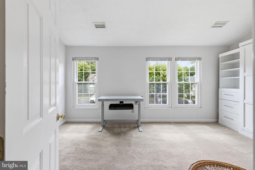 124 FOXCHASE DRIVE