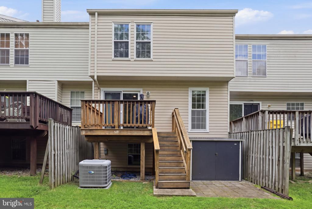124 FOXCHASE DRIVE