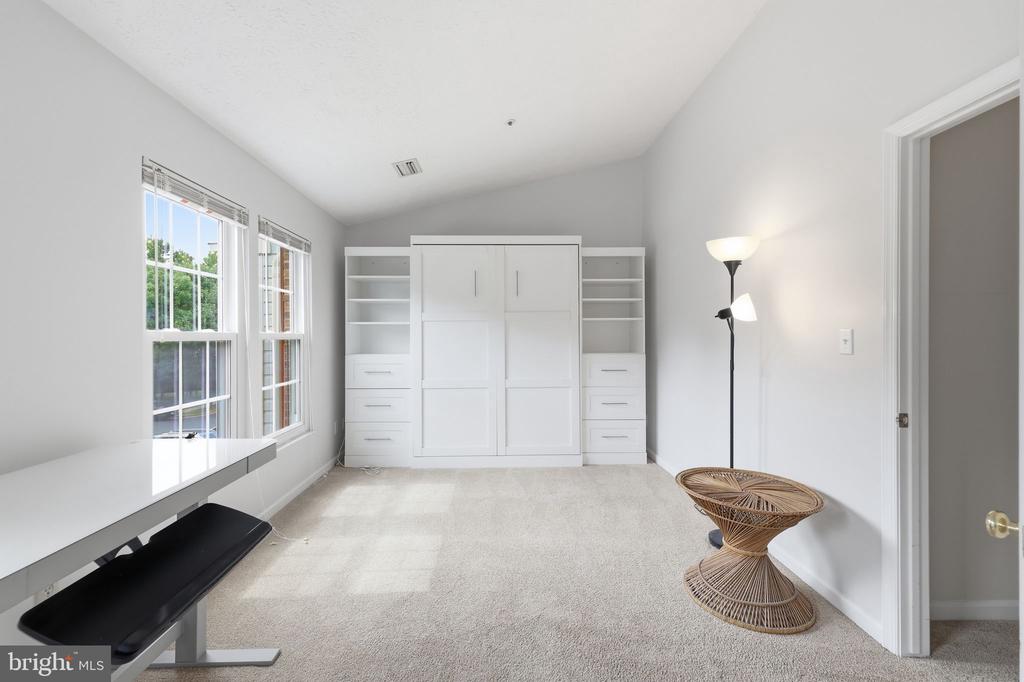 124 FOXCHASE DRIVE